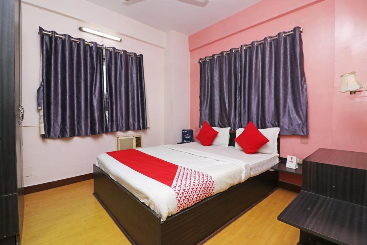 Hôtel Oyo 4219 Ratnakar Residency à Calcutta Extérieur photo