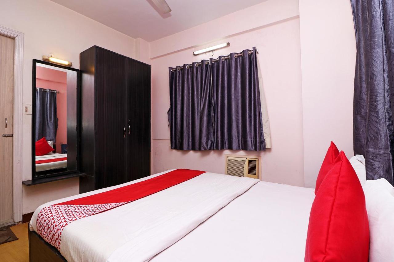 Hôtel Oyo 4219 Ratnakar Residency à Calcutta Extérieur photo