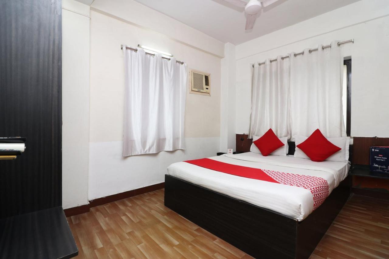 Hôtel Oyo 4219 Ratnakar Residency à Calcutta Extérieur photo