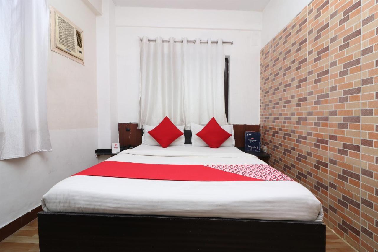 Hôtel Oyo 4219 Ratnakar Residency à Calcutta Extérieur photo