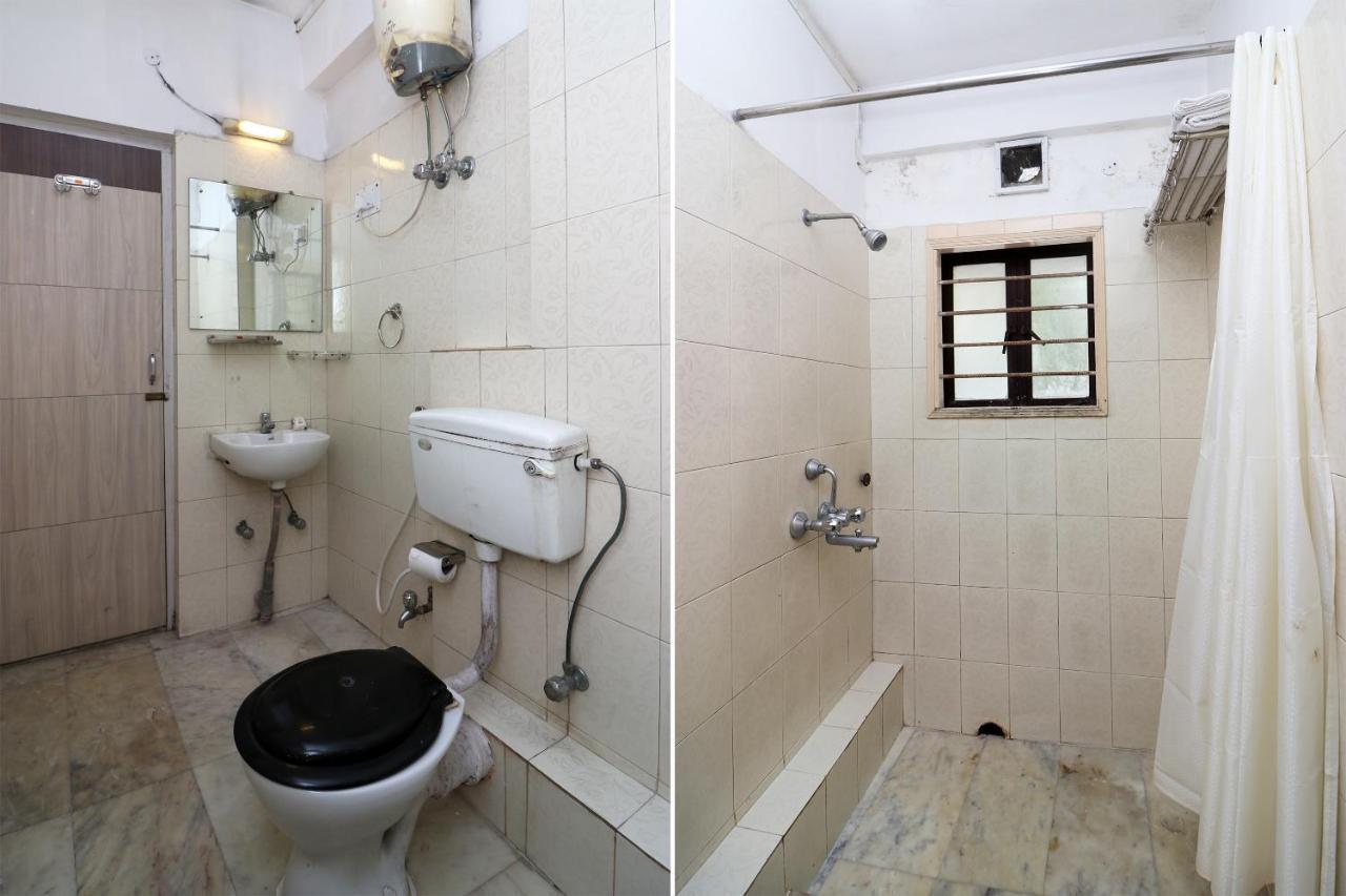 Hôtel Oyo 4219 Ratnakar Residency à Calcutta Extérieur photo