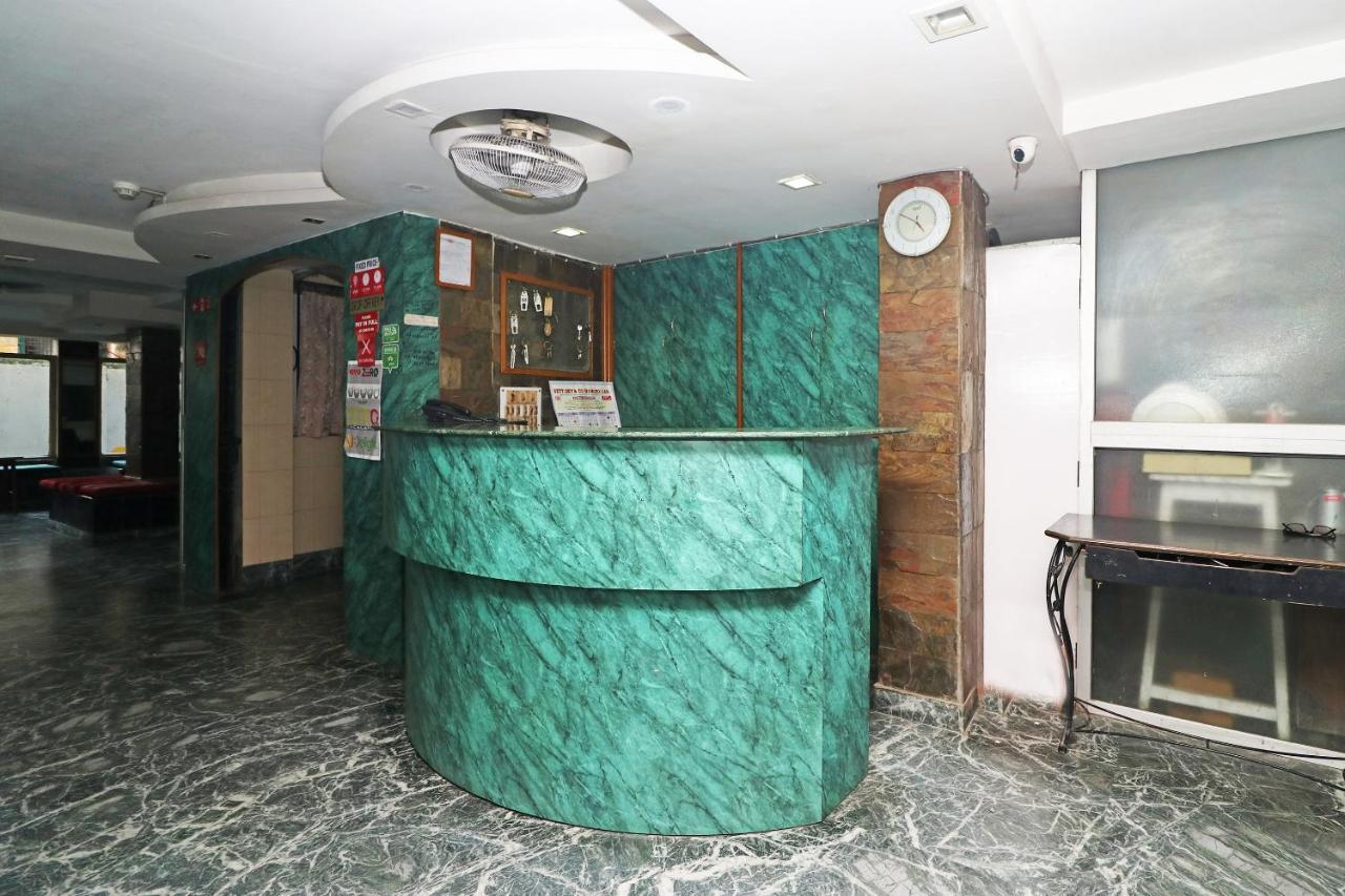 Hôtel Oyo 4219 Ratnakar Residency à Calcutta Extérieur photo