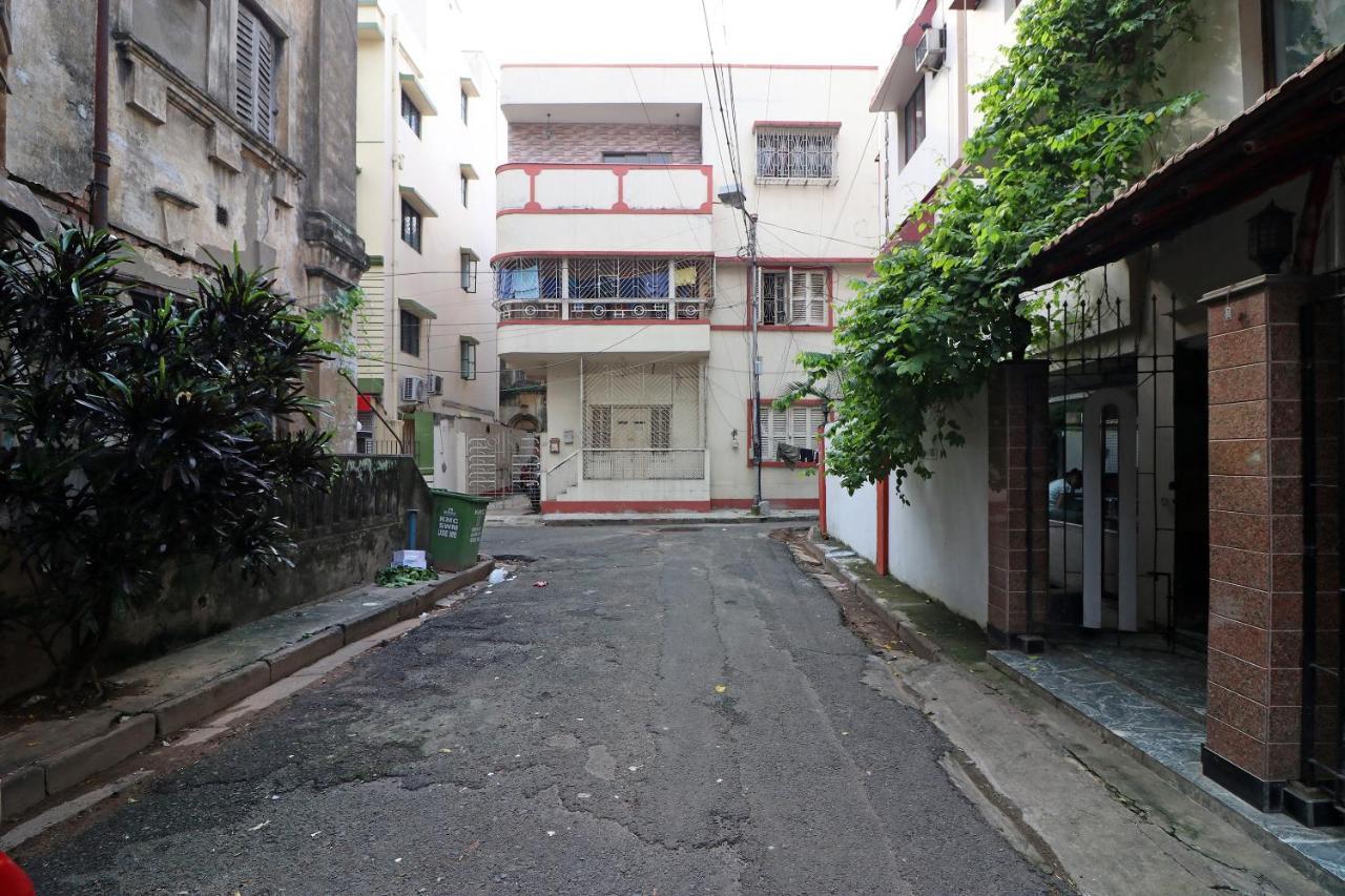 Hôtel Oyo 4219 Ratnakar Residency à Calcutta Extérieur photo